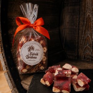 Nougat Rouge – nougat dur aux amandes – La Fabrik' à Bonbons
